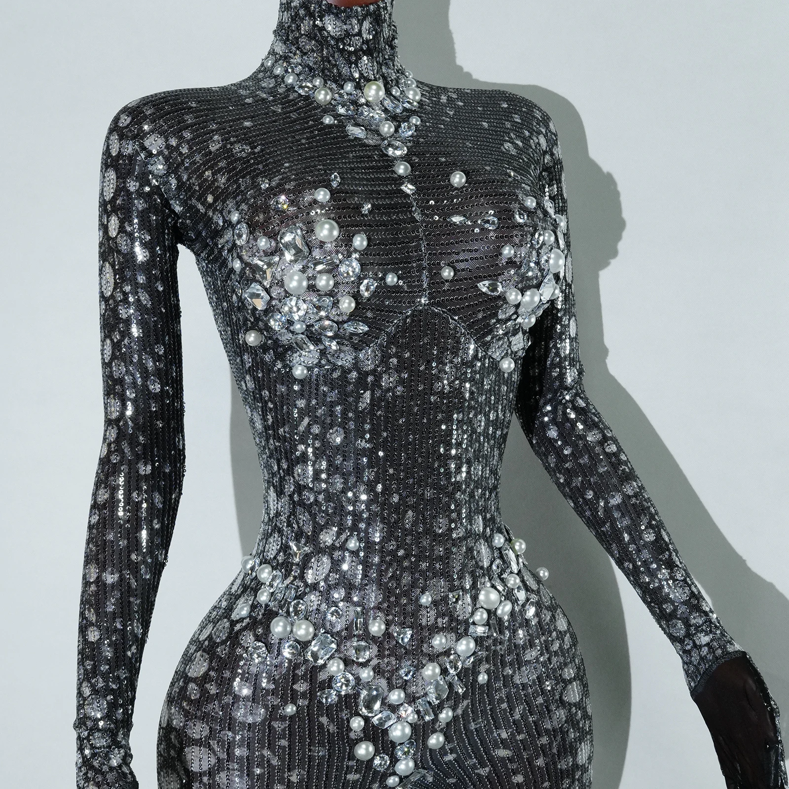 Tuta da donna lucida a maniche lunghe sexy con strass neri Festa di compleanno Vacanza Ds Drag Queen Celebration Pole Dance Outfit