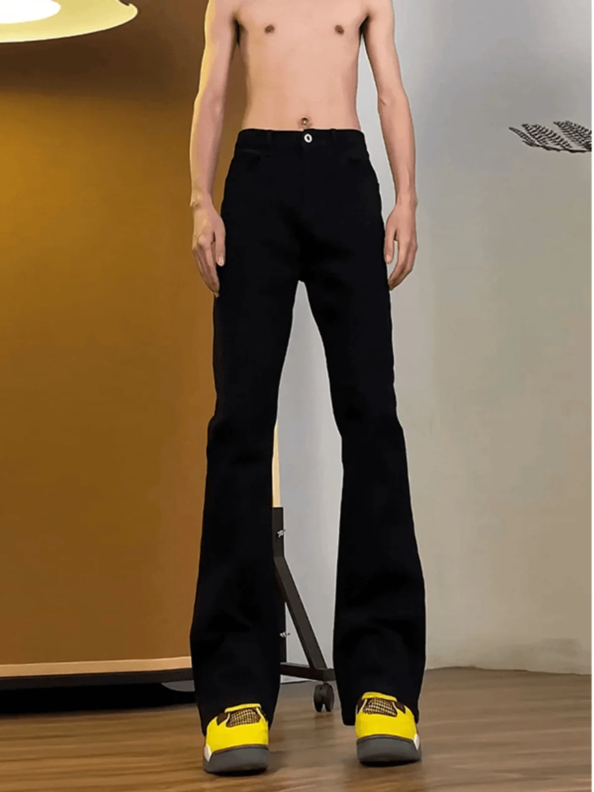 

Мужские черные джинсы Cleanfit: тонкие, эластичные, зауженные, прямые, расклешенные, молодежный тренд, летняя коллекция