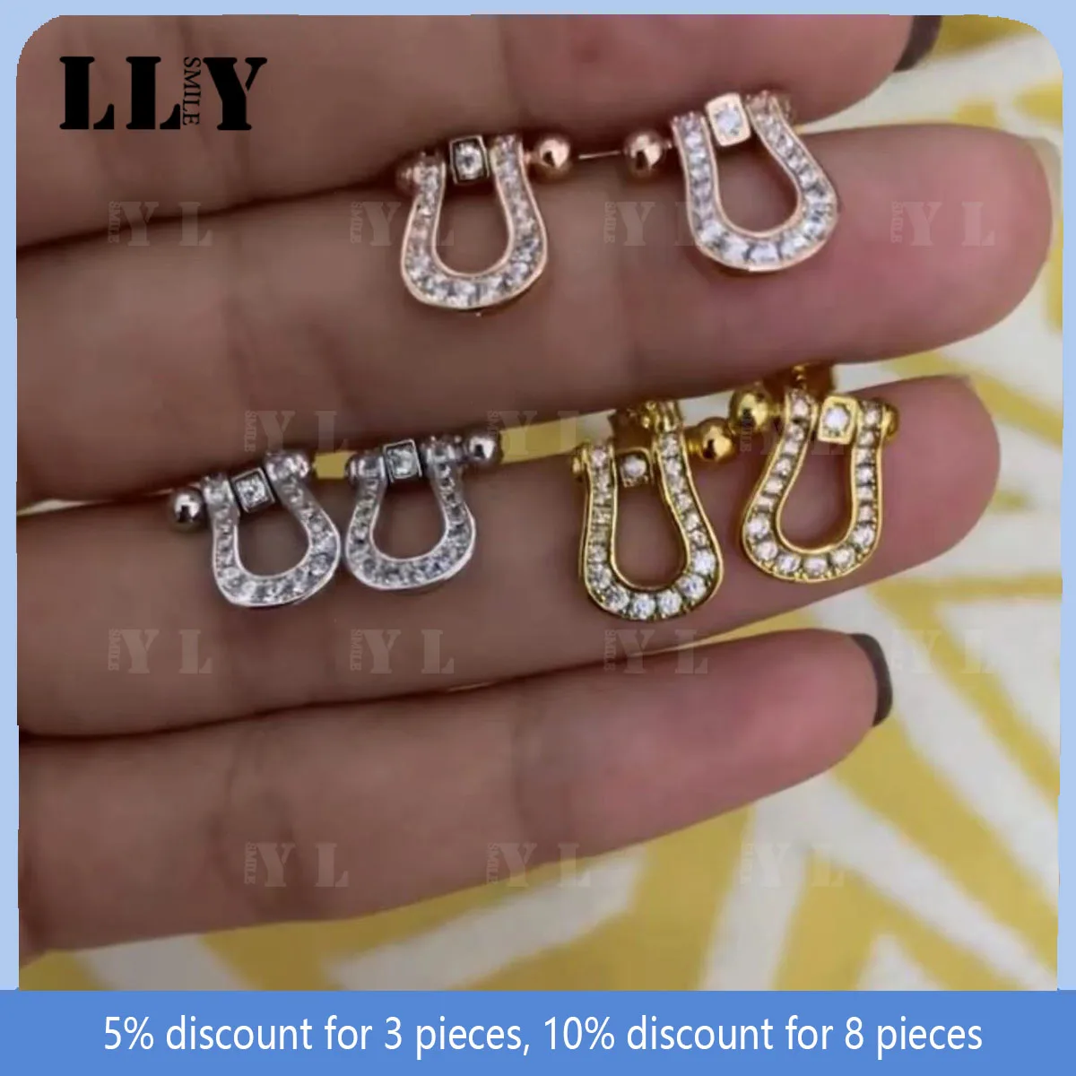 

High quality luxury iconic horseshoe shaped women's fashion earrings, with a stylish temperament