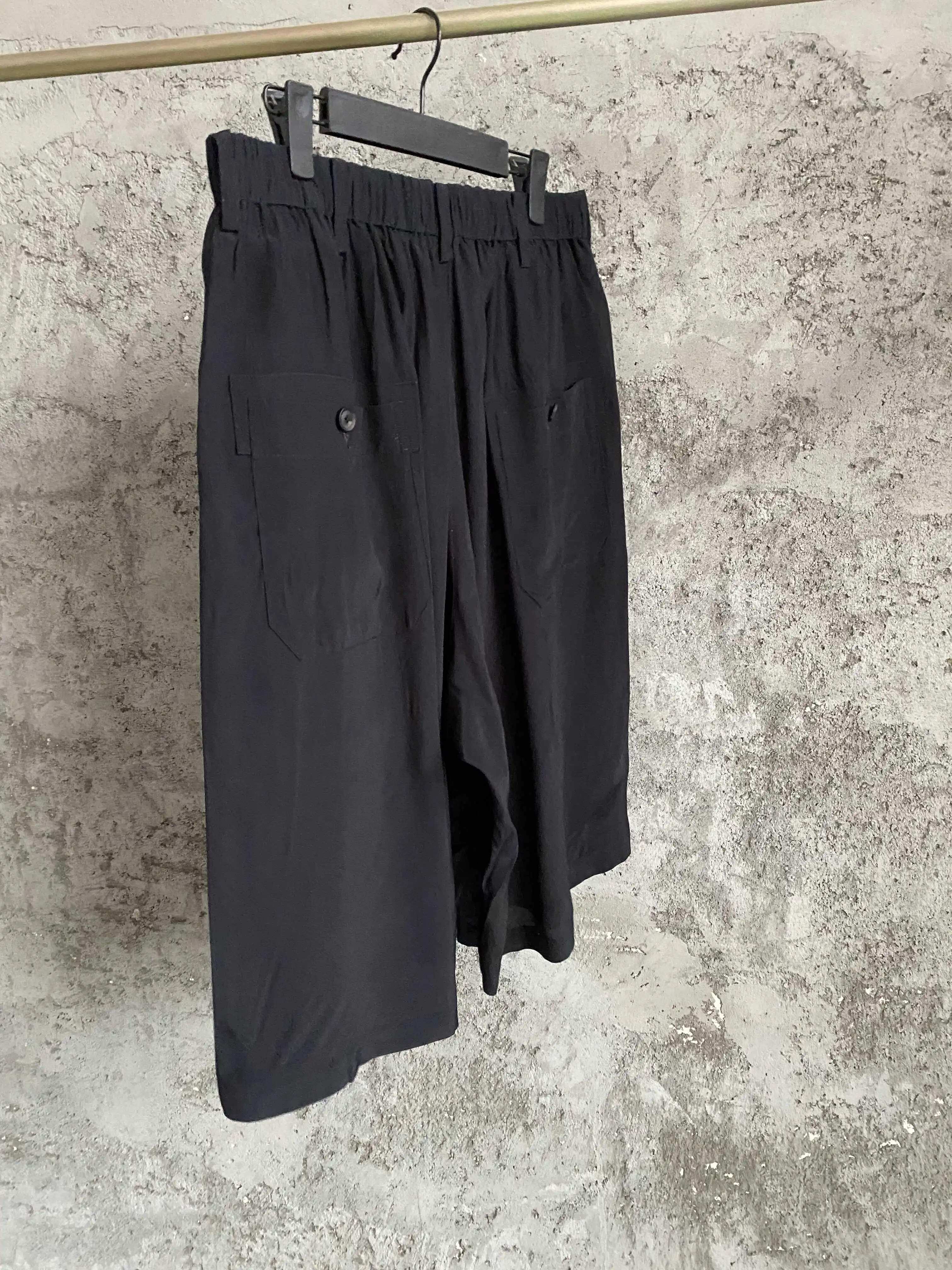 

TOP-YAMAMOTO pistol print capri pants, silk shorts, men's large underpants, thin and cool beach pants