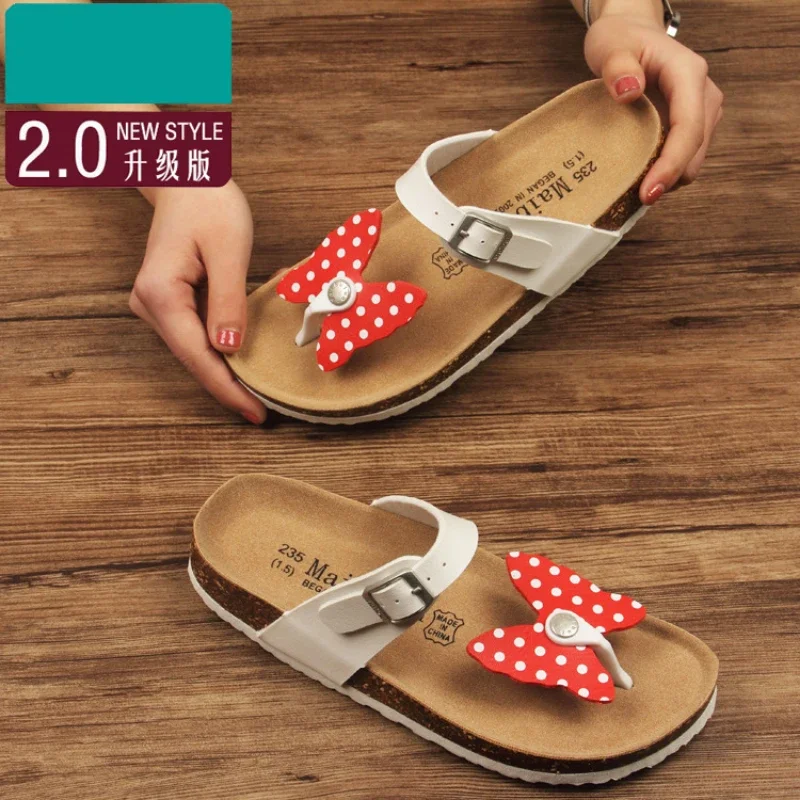 Disney Mickey Minnie Women Flip Flops Cartoon Fashion Summer Beach Slipper Men Casual Breathable  Antiskid Beach Sandals Slipper