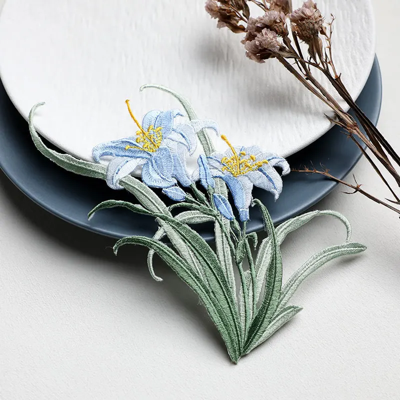 Parche de flor de orquídeas de 14,5X14CM, aplique Floral para planchar para tela de ropa con pegamento termofusible, accesorios para pantalones vaqueros y abrigos DIY