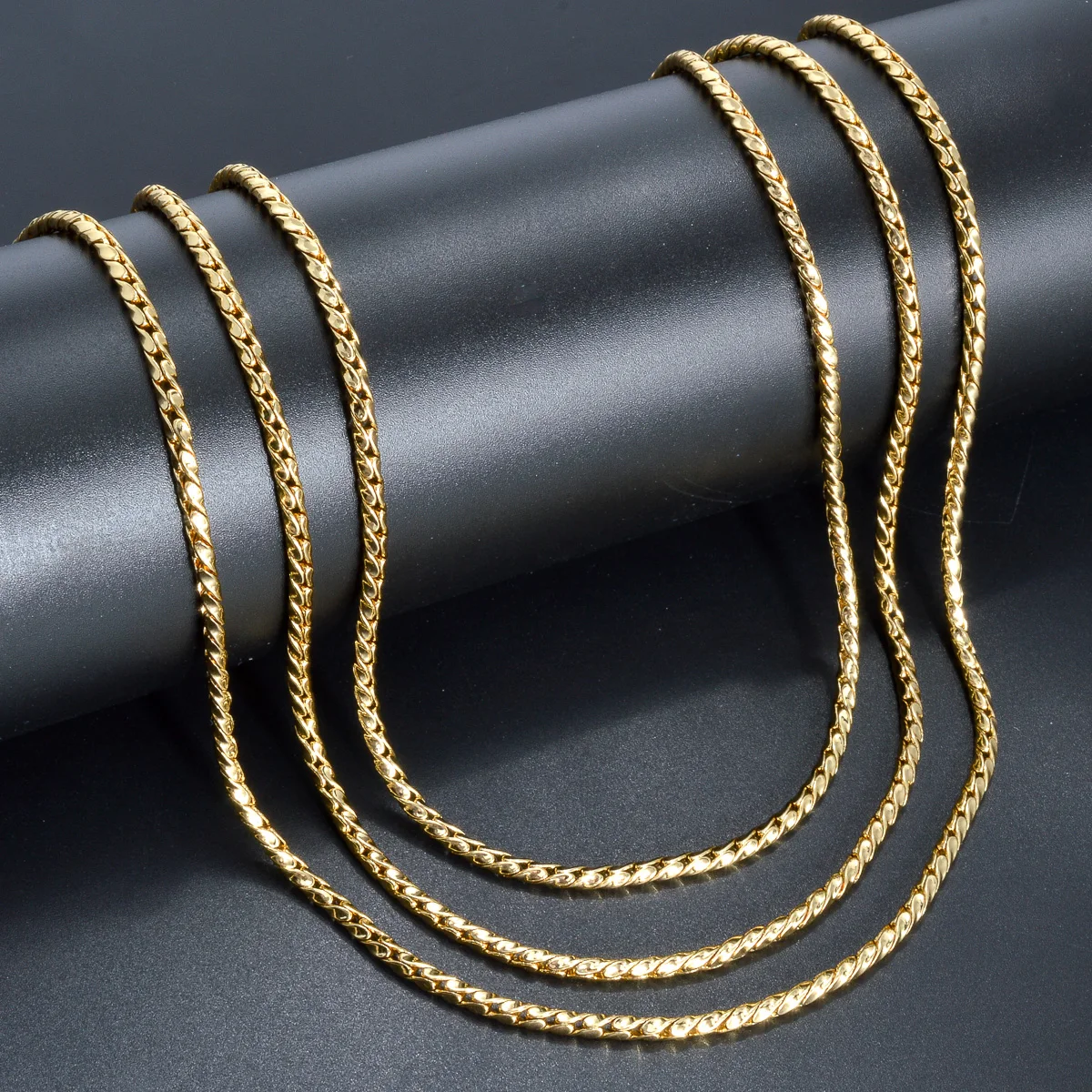 Textured Herringbone Chain Necklace Flat Woven Snake Bone Neck Unisex Chain Stackable Everyday Hiphop Jewelry for Women Ladies