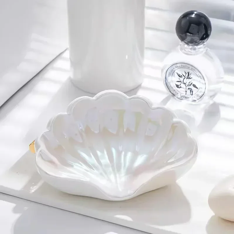 Shell Shape Ceramic Drain Soap Dish Holder Jewelry Boxes Creative Home Solid Color Soap Dishes Storage Box Bathroom Accessories