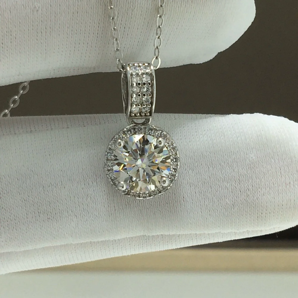 

S925 High Quality Moissanite Diamond Round Pendant Fashion Elegance Jewelry Birthday Women Mature Charm Gift