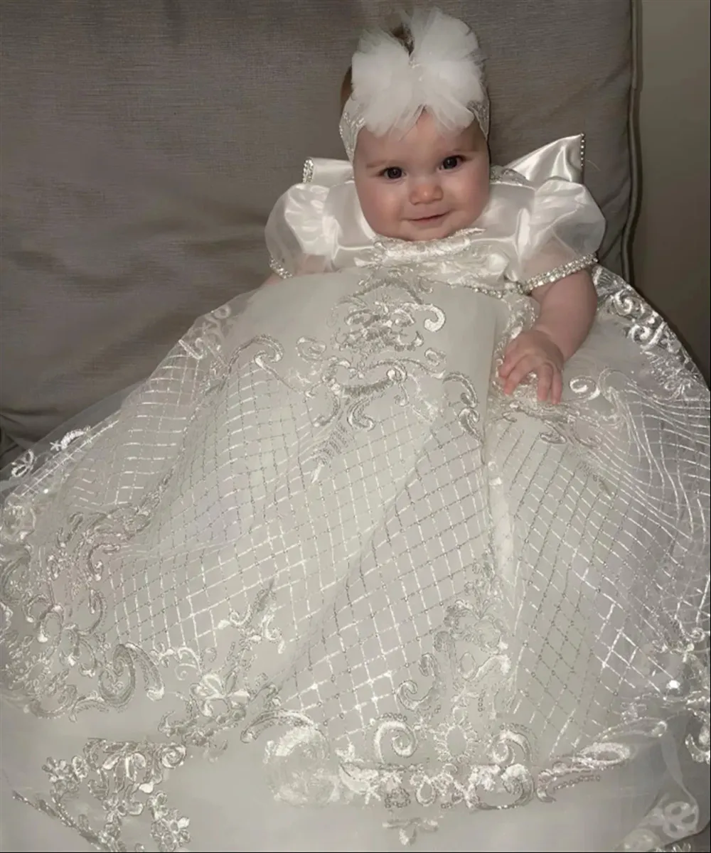 

Elegant White Flower Girl Wedding Dress Baby Christening Gown Lace Sequined with Bow Infant Toddler Baptism Dress Communion Gown