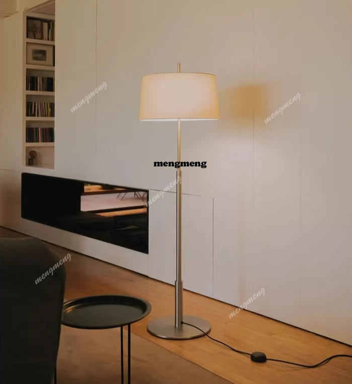 

Скандинавский итальянский минималистичный напольный светильник для гостиной, спальни, дизайнерский, креативный, современный, для кабинета, высококачественная настольная лампа