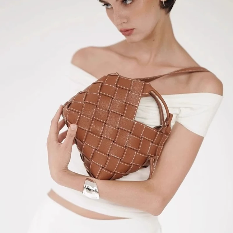 VERAFIED Fashion Woven Bag Genuine Leather Shoulder Bag Melard Cowhide Handbag