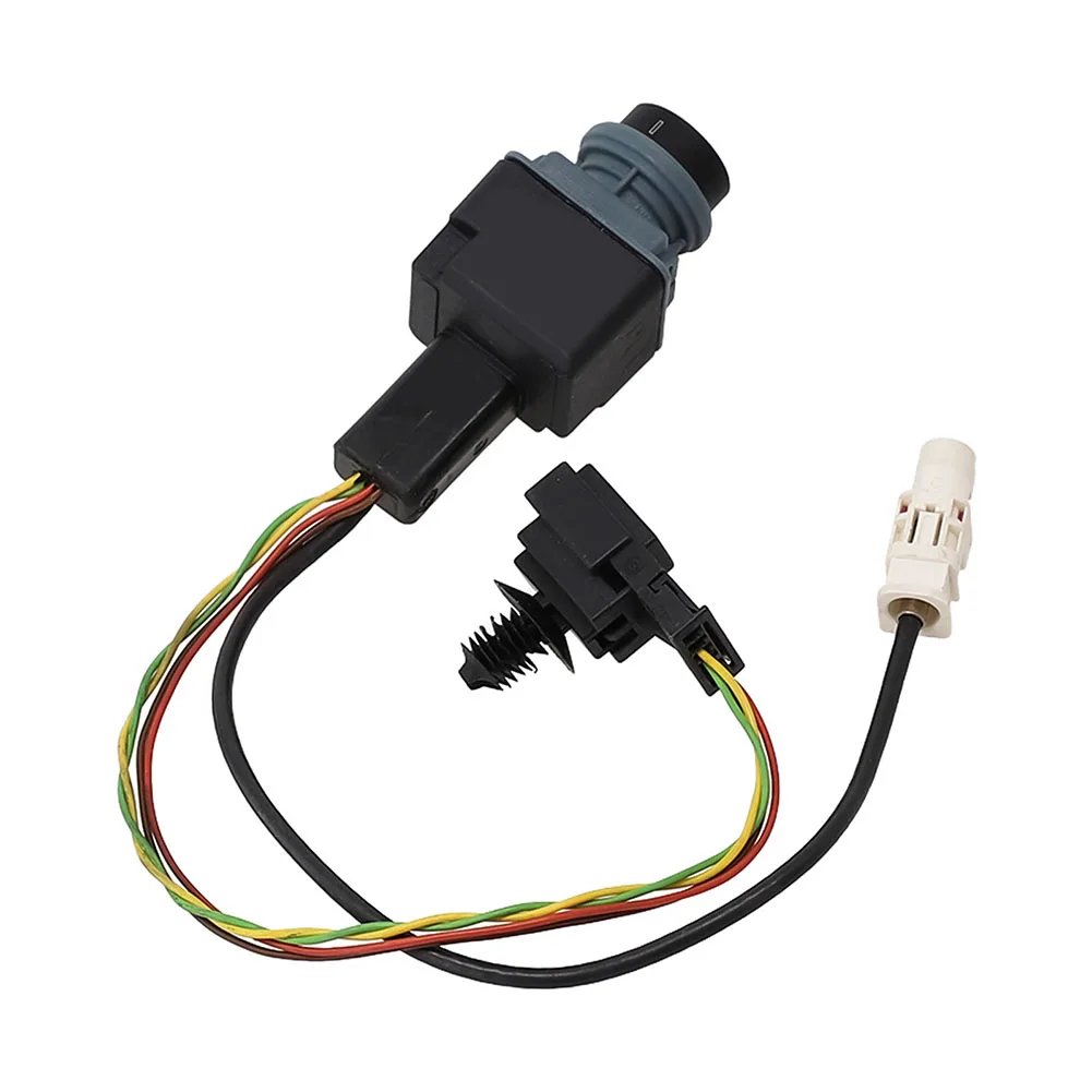 Car Rear View Car Reverse Camera CLA 250 Camera ABS Material Direct Replacement Easy Installation High Strength