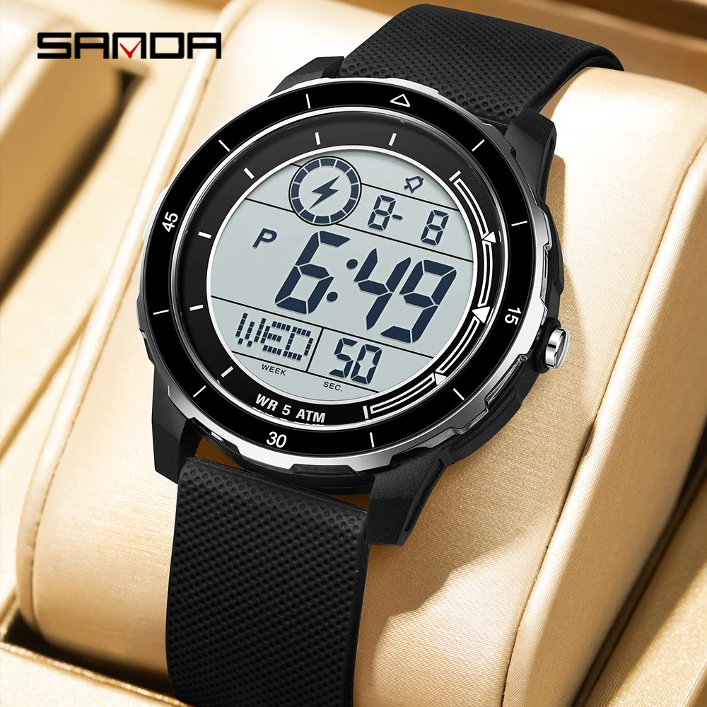

SANDA SD2205 Спортивные электронные часы для мужчин, светодиодные часы с будильником и датой, водонепроницаемые военные шоковые цифровые часы 2025