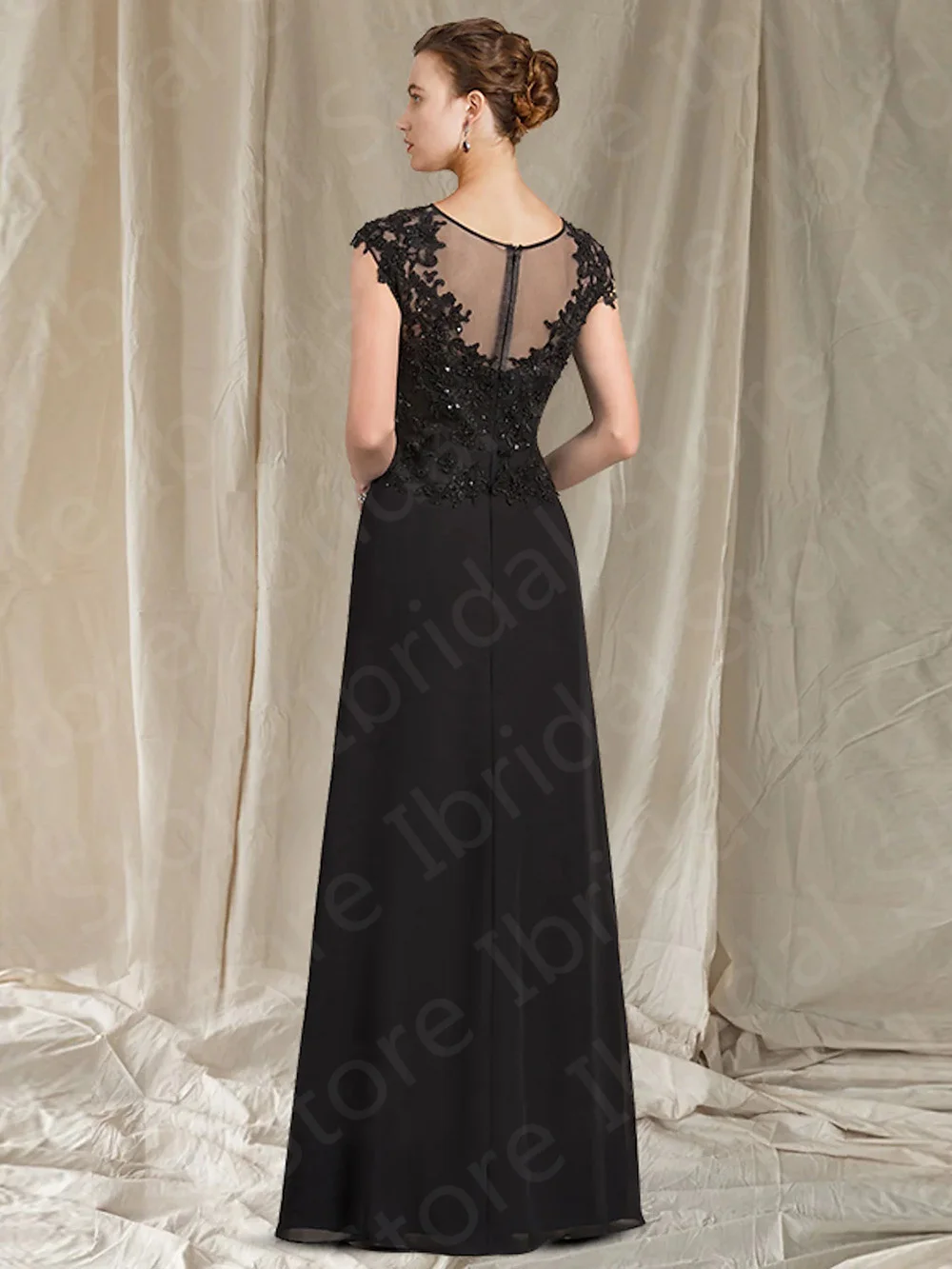 Vestidos Elegantes de encaje negro para madre de la novia, Mangas de casquillo, ilusión de vestidos para madres, cuello redondo, vestidos de invitados de boda con abertura lateral, 2023