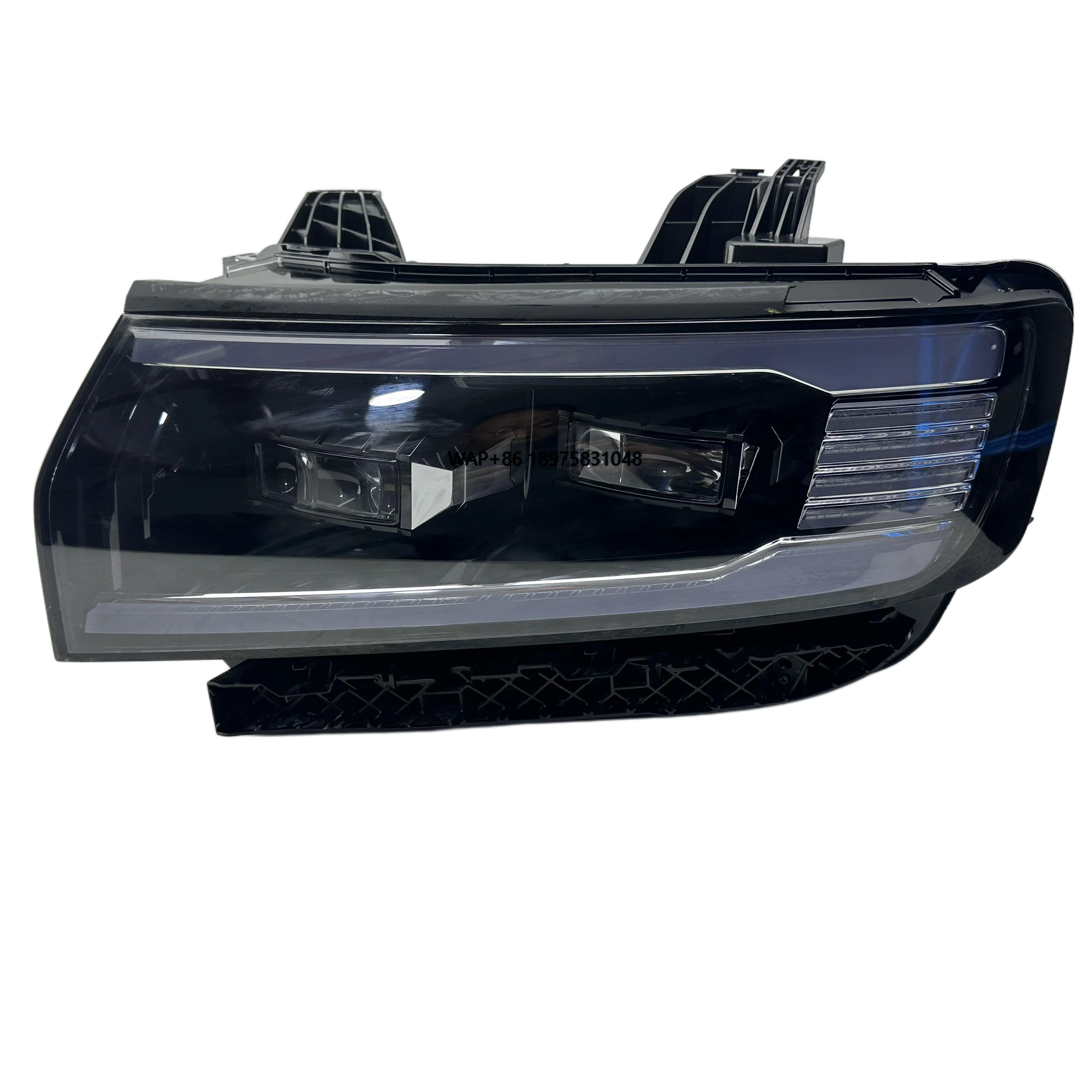 

Suitable for the Left and Right Headlights of the Original 2025 Fangcheng Leopard 8 LED Headlight Assembly