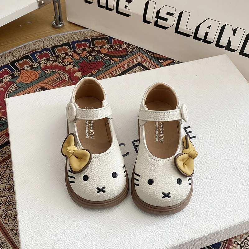 

2026 Spring and Autumn New Girl Princess Leather Shoes Korean Edition Cute Cartoon Bow Girl Comfortable Casual Flat Shoes