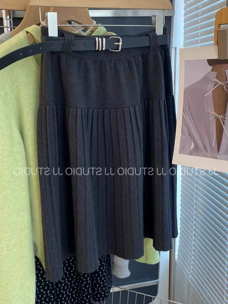 Deep Grey Knitted High Waist Pleated Women's Skirt Casual Slimming Midi Skirt Non-Stretch Straight Cut Autumn Collection