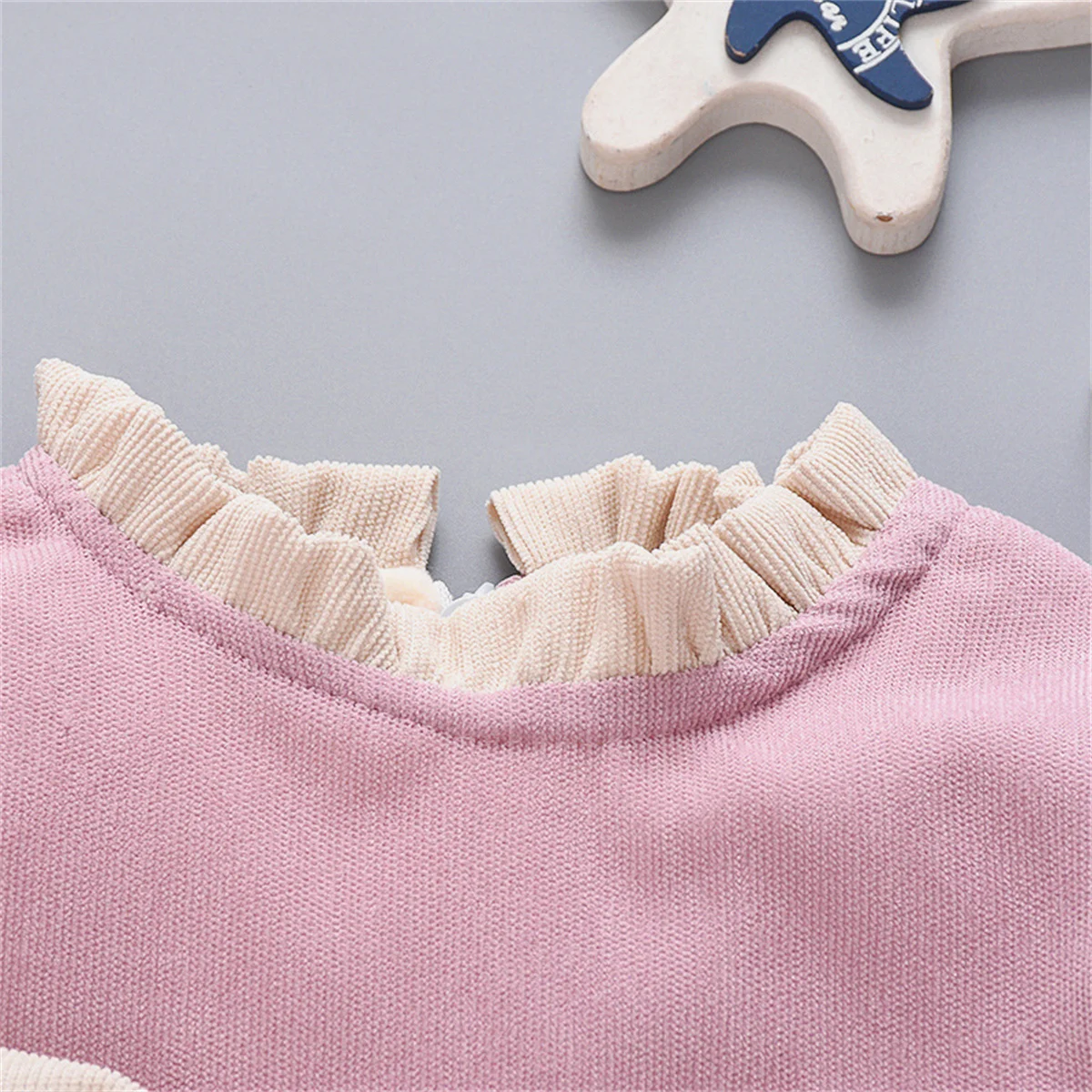 Winter Baby Girl Fleece Dress Bow Soft Standing Neck Solid Color Thickened And Warm Retro Baby Dress