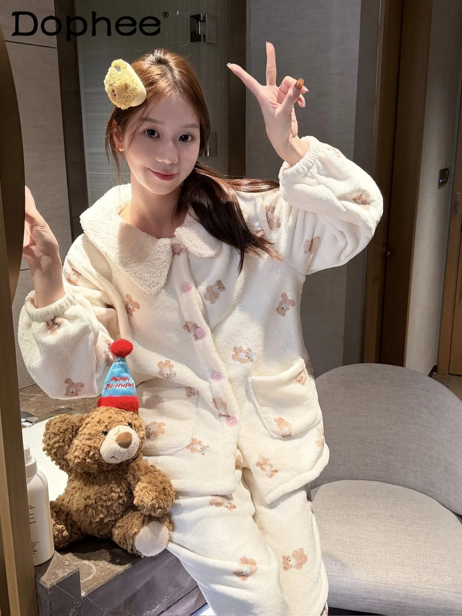 

Осень-зима 2022, новые фланелевые женские пижамы с кукольным воротником и милым медведем, утепленная теплая носимая повседневная домашняя одежда