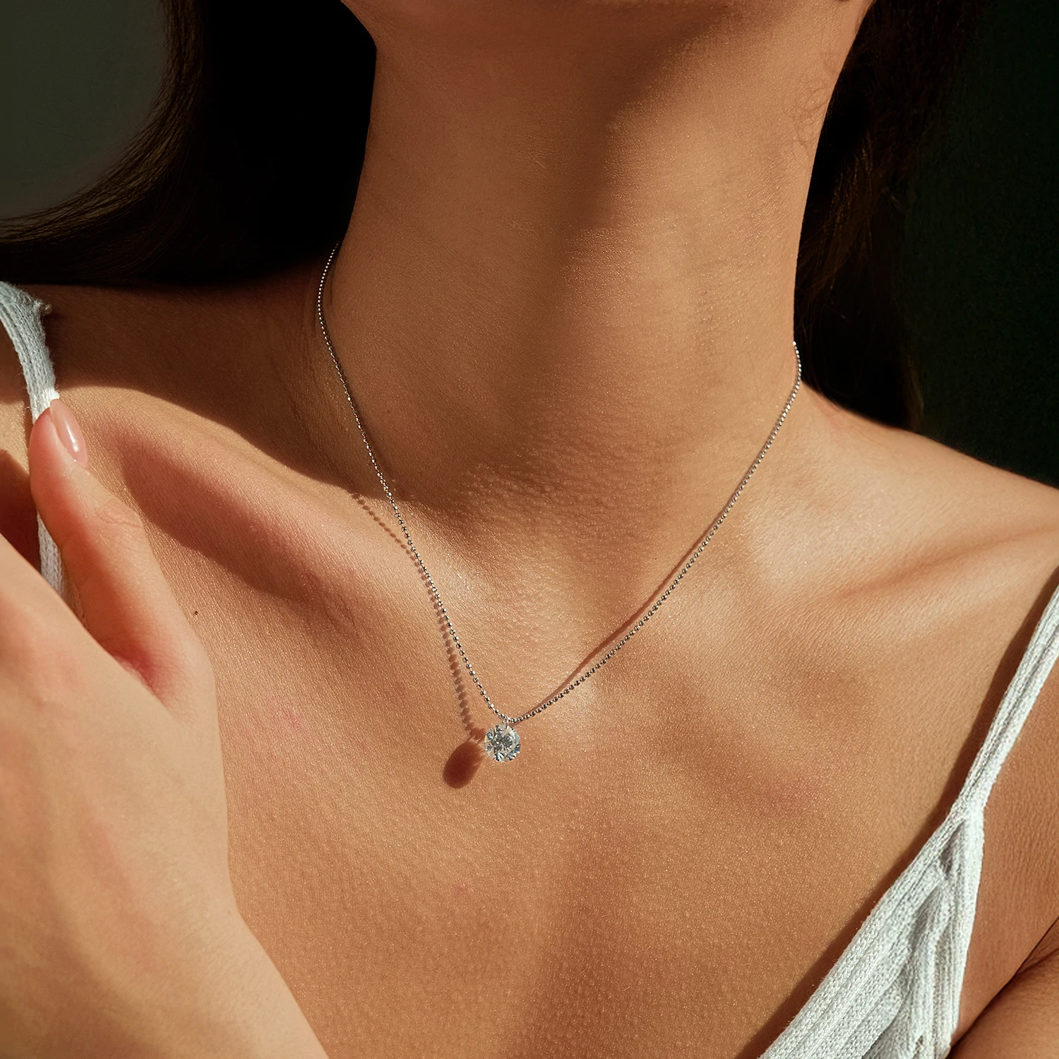 Thumbnail 4 - #26 Top Moissanite Pendant Necklaces Picks for Every Budget