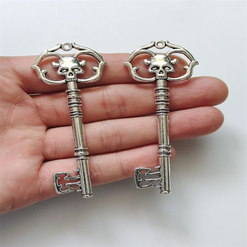 2pcs 82x31mm Antique Silver Color Skeleton Key Charm Creativity Pendant Gothic Style Accessories DIY Charm Jewelry Crafts Making