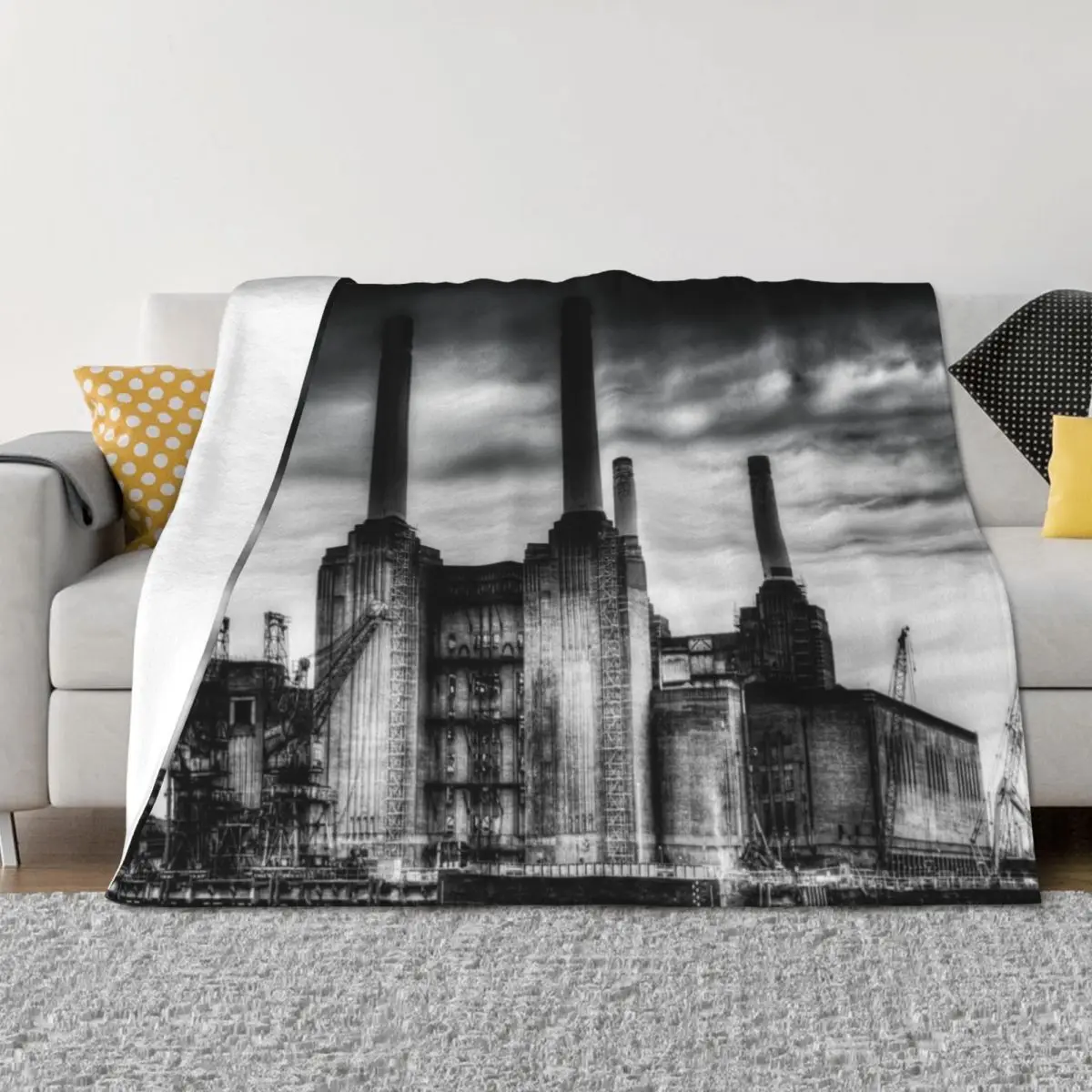 

Battersea Power Station London Throw Blanket Kid'S Furry Plush Stuffeds Blankets