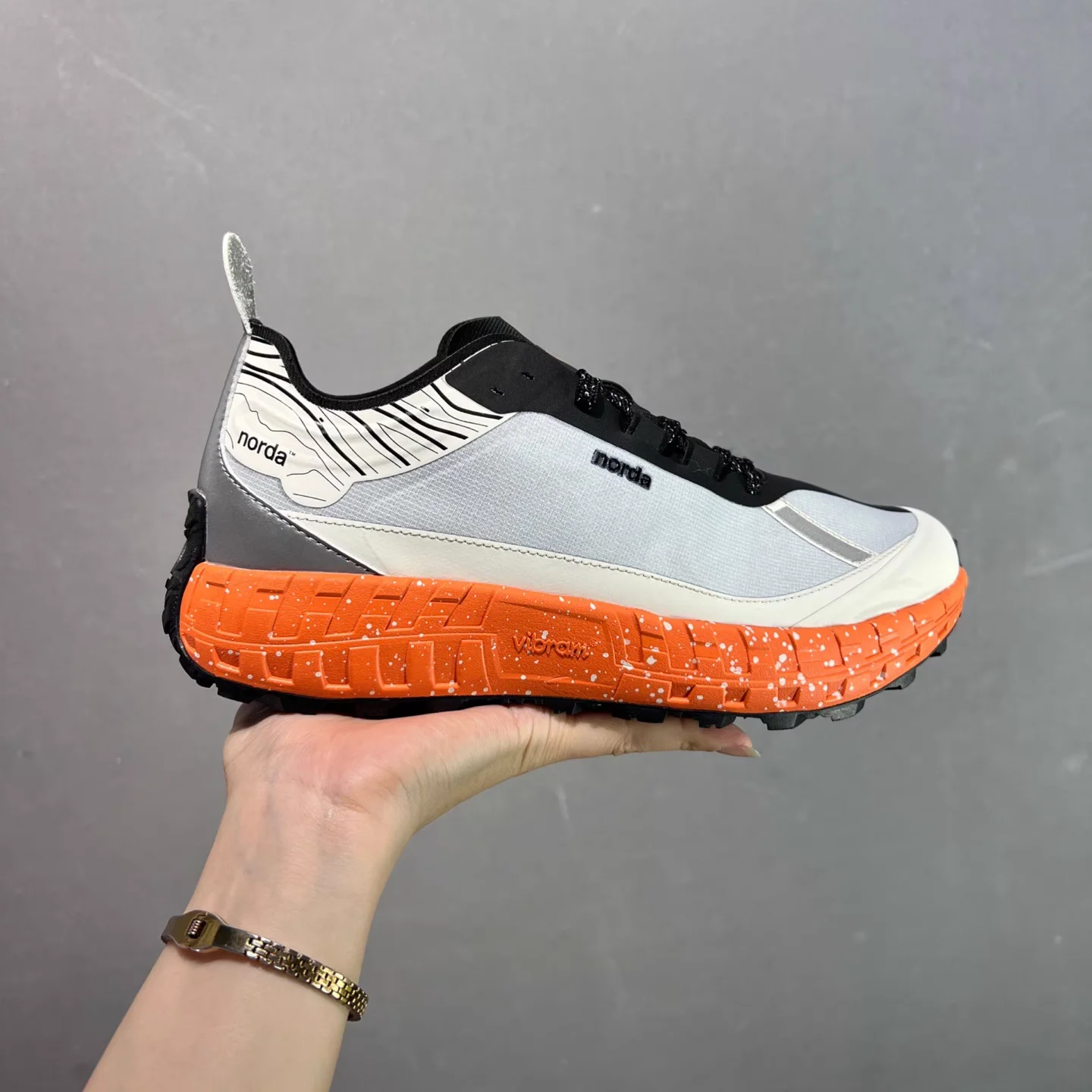 New Winter Bestseller Arrival Anti-Slip Sprint Running Shoes Durable Marathon Running Shoes Training Shoes