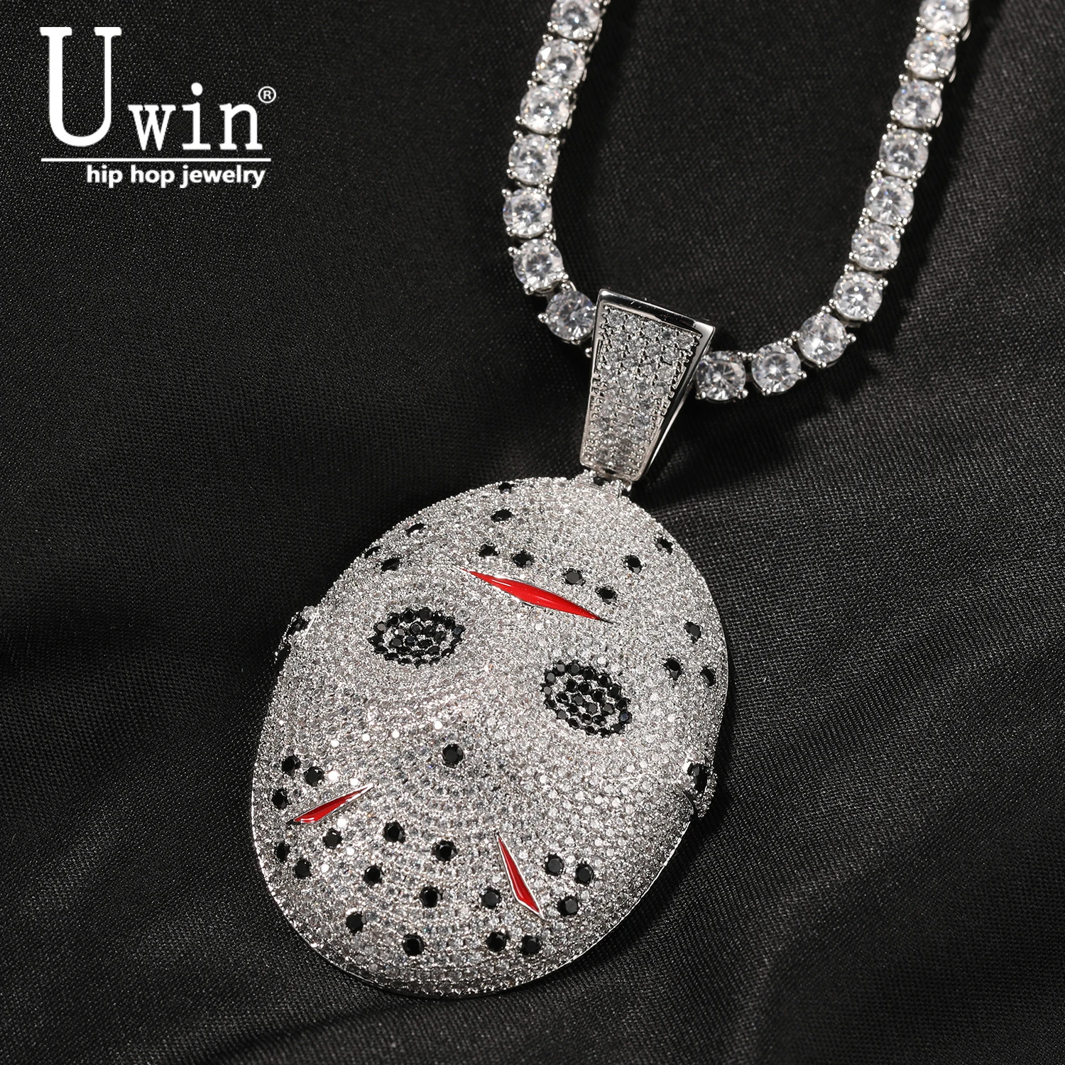 Uwin Iced Jason Mask Pendant Paved Cubic Zirconia horror Halloween Excellent Fabulous Pendant Necklace Hiphop Jewelry For Gift
