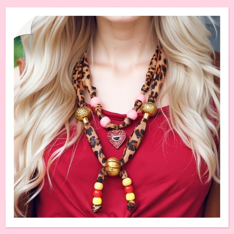 

Maillard Retro Wild Handmade Fabric Beaded Personalized Shape Double Layer Stacked Necklace Woman
