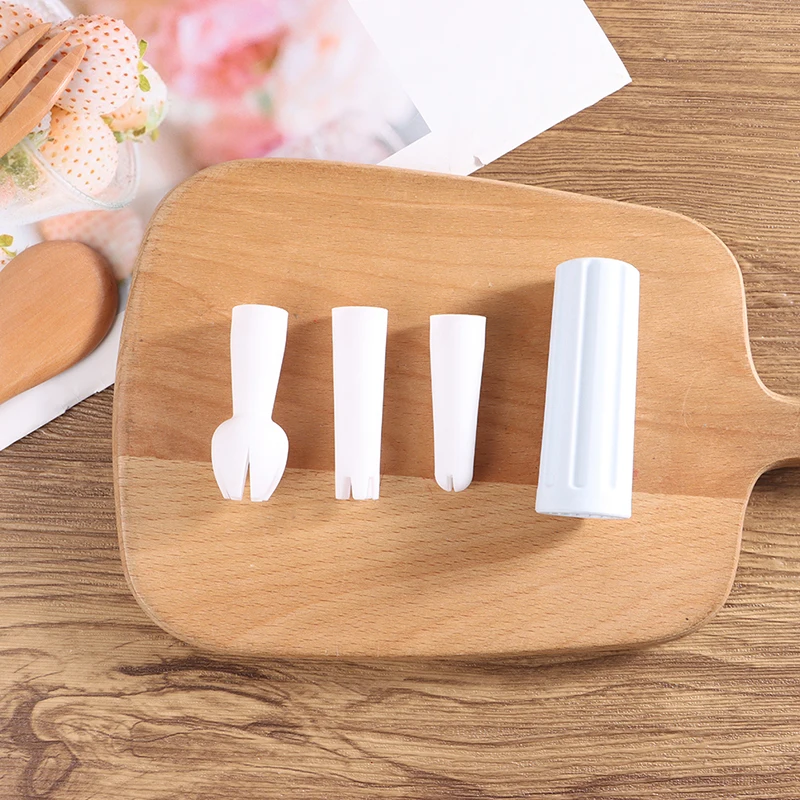 

1Pcs Decorated Hair Foam Dispenser Cream Specialized Head Dispenser Accessories Baking Tool