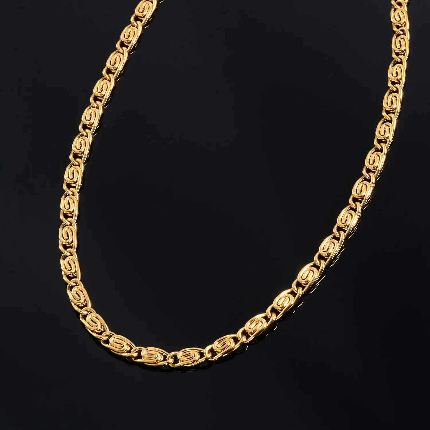 Yadreva Handgefertigte unerschütterliche goldene Farbe Marine Halskette Figaro Edelstahl Kette Mode Schmuck Befunde