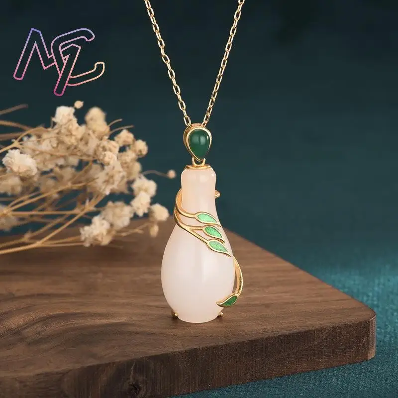 White Natural Jade Vase Pendant Necklace Talismans Designer 18K Gold Plated Gifts for Women Fashion Accessories Real Jewelry