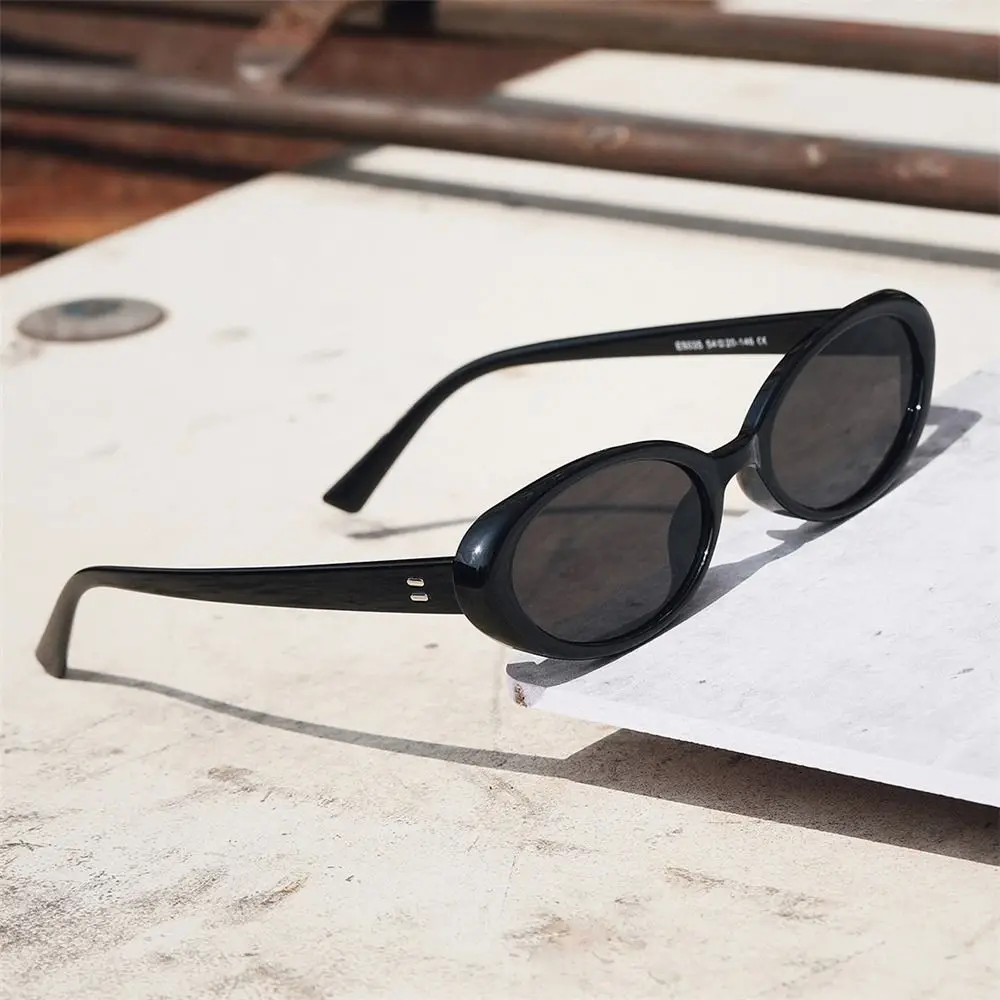 

Retro Oval Sunglasses for Women Men Fashion Small Oval Sun Glasses 90s Vintage Style Shades