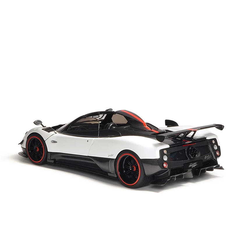 Almost Real 1:18 Realistic Pagani Zonda Cinque alloy car model