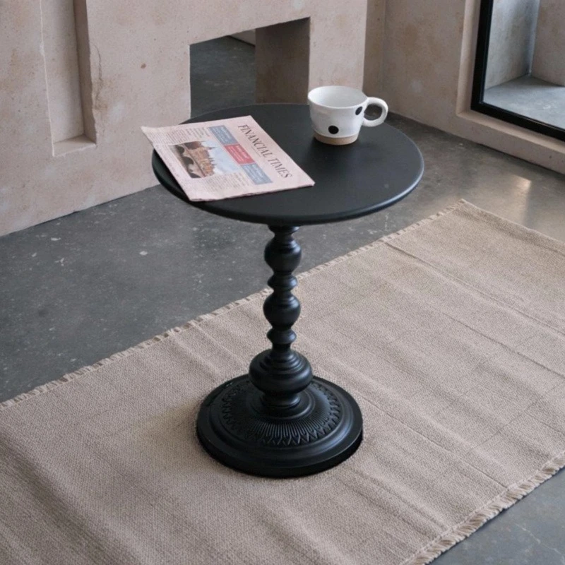Living room wrought iron small coffee table side table corner bedside storage balcony small round table sofa