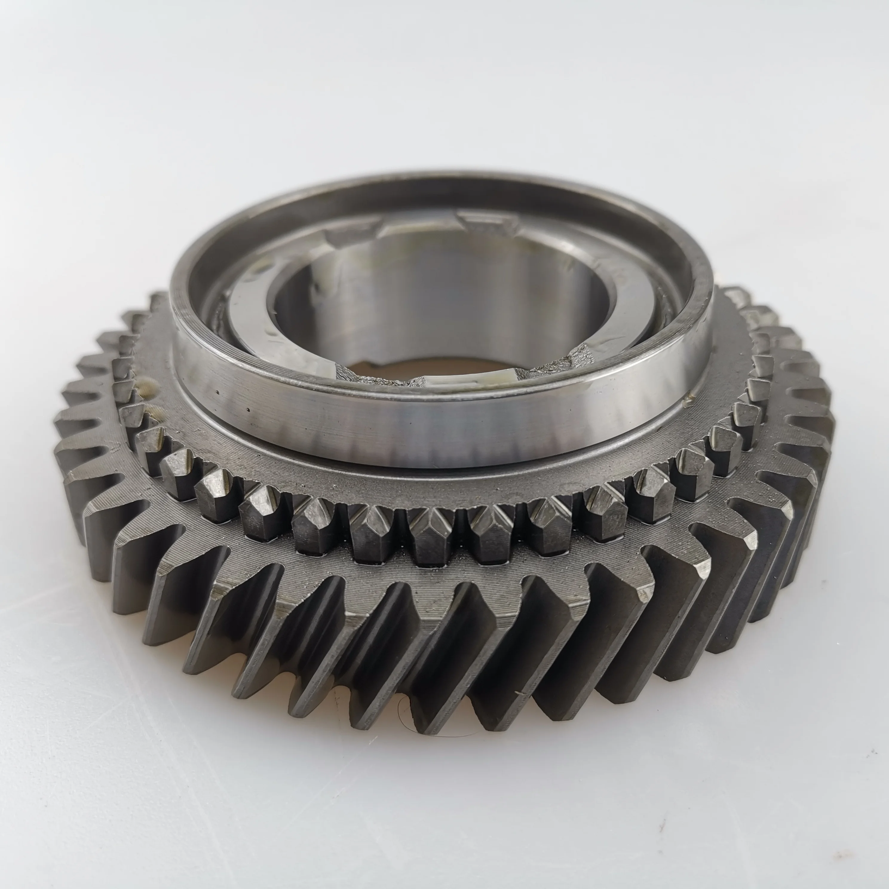 

SAIC MAXUS V80 Original Gearbox 5th Gear Input Shaft C00013867