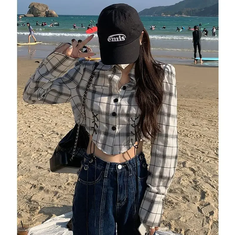 

Spice Girl Tops Women Short Slim 2023 Spring and Autumn New Design Sense Plaid Shirt Casual Versatile Blouse Female