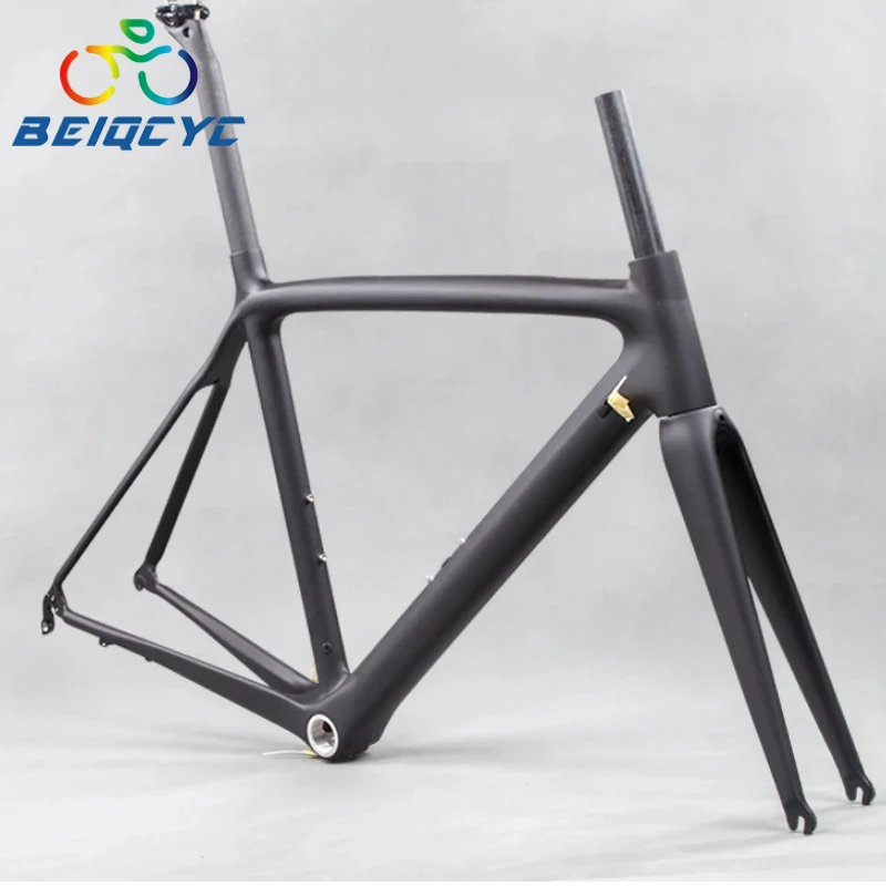 700c Durable and lightweight T1000 Carbon road bike frame Di2 And Mechanical Both   V-Brake Max 23C endurance road bike frame