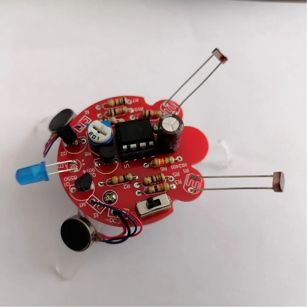 Photosensitive Firefly Kit Mobile Robot Electronic DIY Welding Kit Breathing Light Fun Electronic Manufacturing Circuit Board