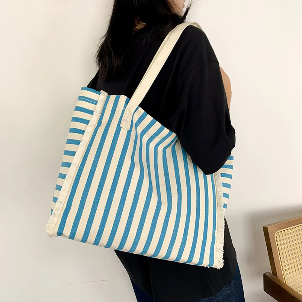 

Chic Striped Contrast Color Shoulder Bag for Women Shopping Simple Casual Tassels Design Tote Bags Large Capacity Totes