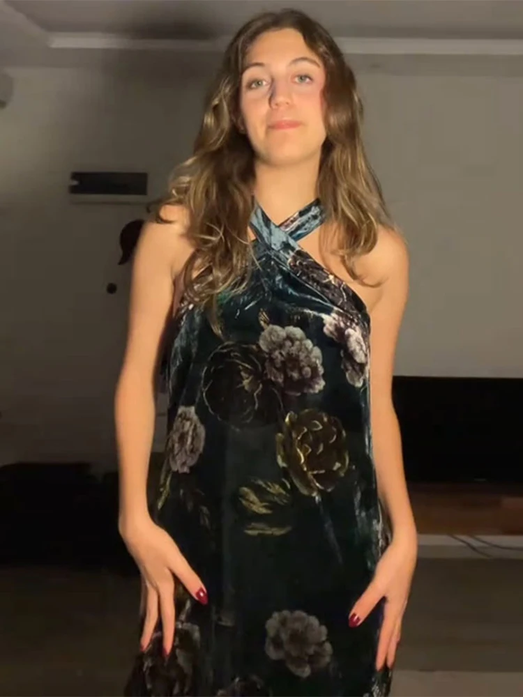 Seksowne sukienki imprezowe z frędzlami, krótkie, dopasowane, bez rękawów, z dekoltem typu halter, odkryte plecy, eleganckie sukienki wieczorowe, damska moda, sukienki na zimę i wiosnę.