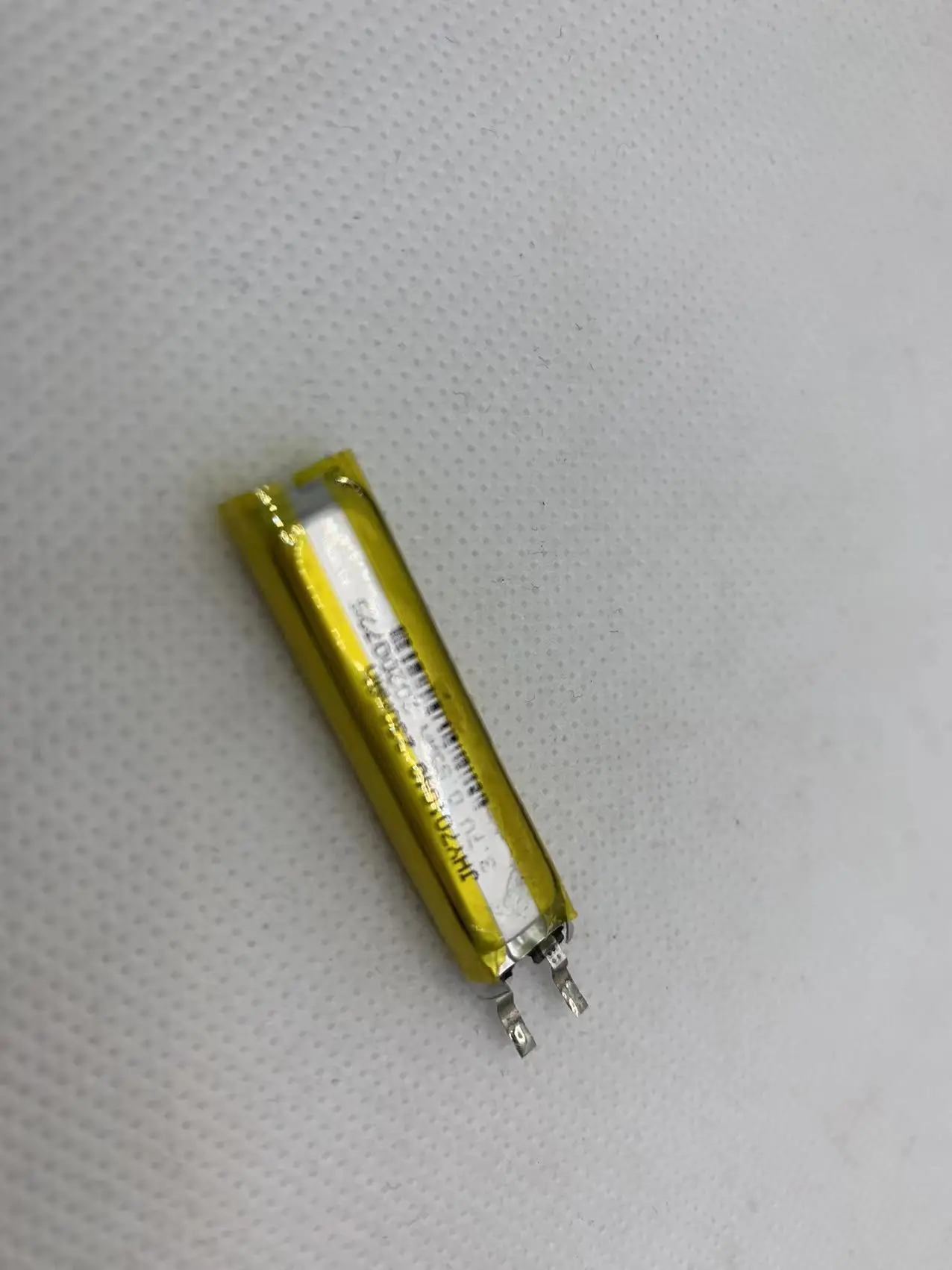 Kup więcej będzie tanie źródło fabryczne ogniwo energetyczne bateria litowa 3.7V bateria litowo-polimerowa 701040 / 230mah w magazynie