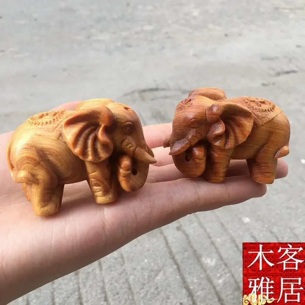 Taihang Thuja Wood Carving Handlebars Rich and Nobous Auspicious Elephant Wooden Ornaments Solid Wood Crafts Elephant Car Charms