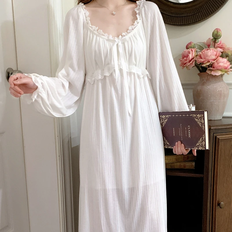 Lace Patchwork Women Princess Robe Sleepwear Long Sleeve Night-robe Loose Nightgown Women\'s Pajamas Solid Brides Wedding Dresses