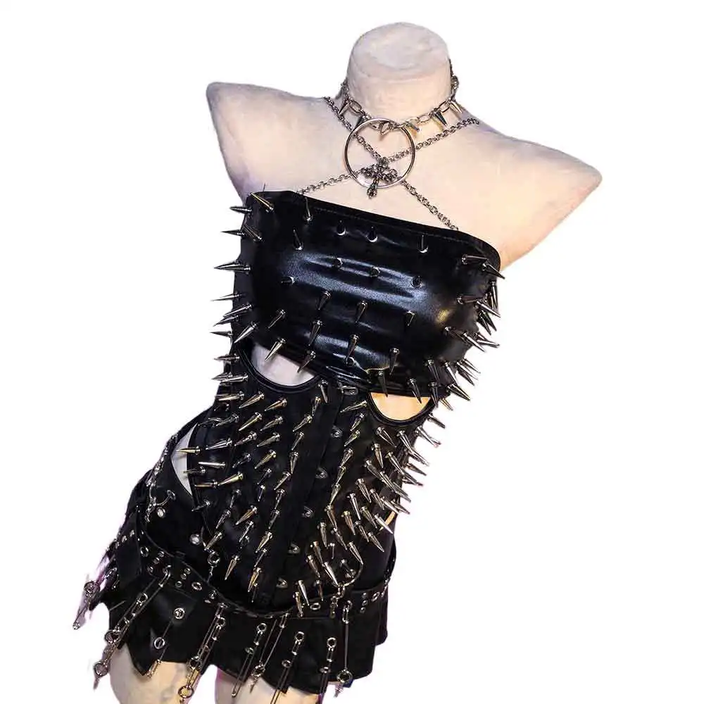 Goth Corset Tops Spiked Emo Clothing with Spikes Punk Rock Clothes ALT Grunge Rave Festival Outfit Y2K T-shirt Gothic Tank
