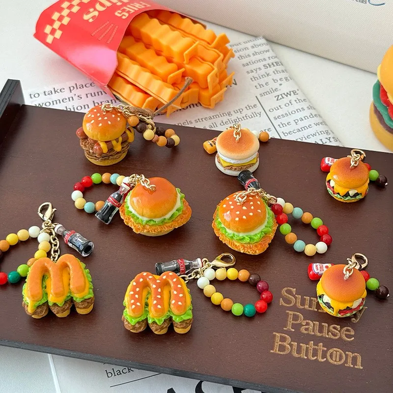 Llaveros de resina de la serie Cute Hamburger al por mayor, miniaturas de comida, dijes para monedero, accesorios colgantes, embalaje personalizado