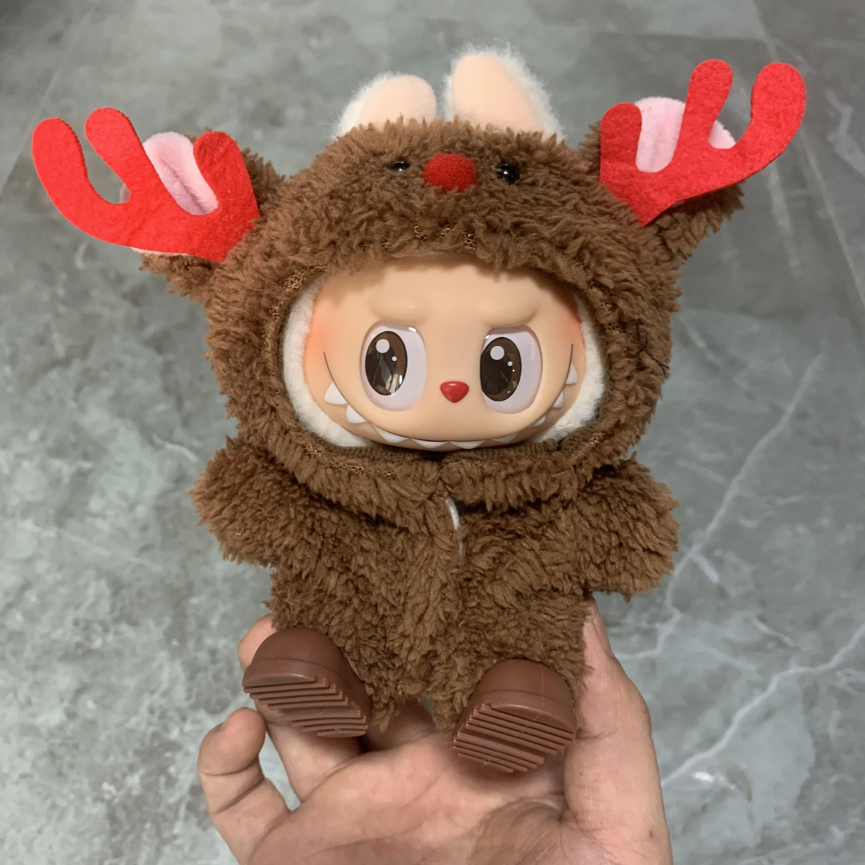 ملابس دمية قطيفة صغيرة إكسسوارات الزي لكوريا Kpop Exo Labubu Idol V1 V2 سترة عيد الميلاد قبعة كيب بدلة الملابس هدية