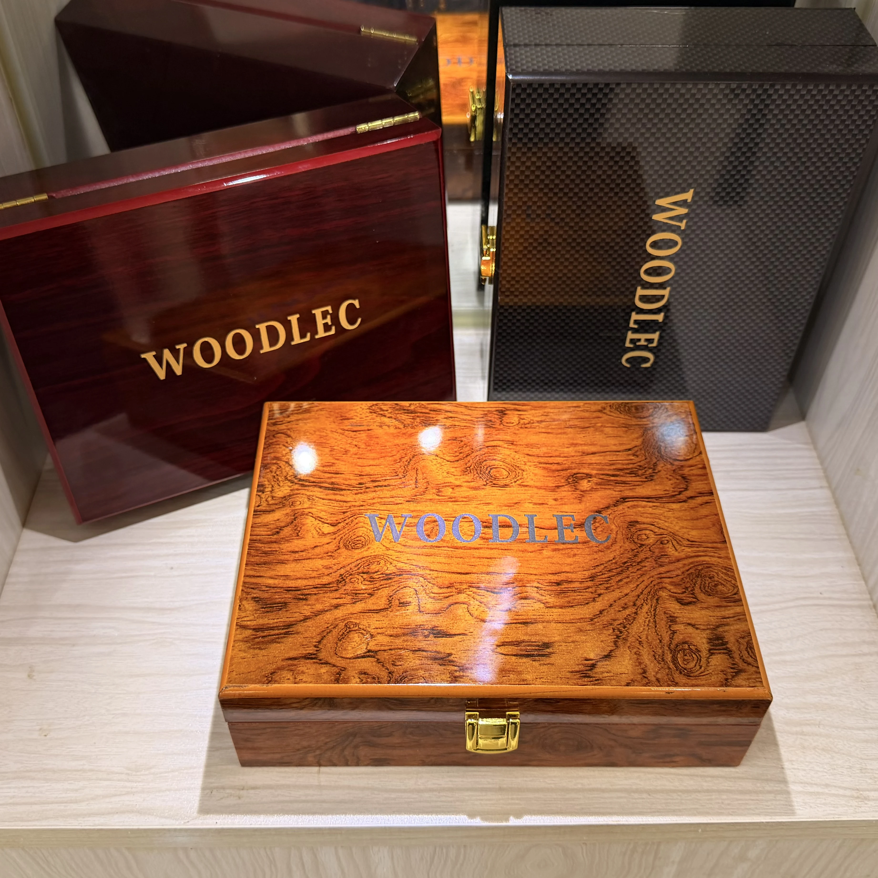 Classical Wooden Box, Luxuriou - Luxury Gift Set ulasan dan harga