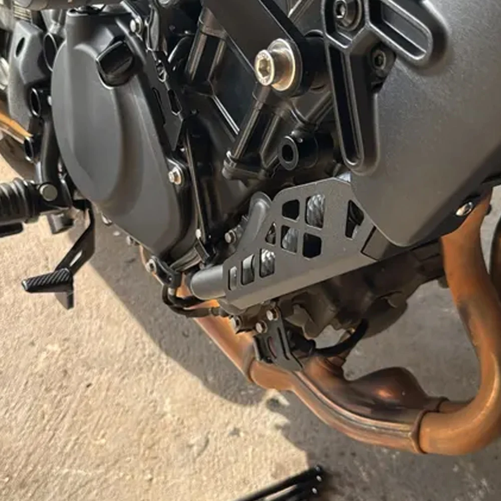 

For Kawasaki Eliminator500 Eliminator 500 2024 2025 2026 Motorcycle Accessories Engine Cylinder Head Valve Cover Guard Protector