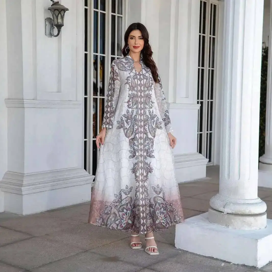 

Muslim 241110 Women's Clothing Long Robe Embroidered Fabric Print Inlaid with Diamonds Women's Long Dress Abayas Islam Elegant