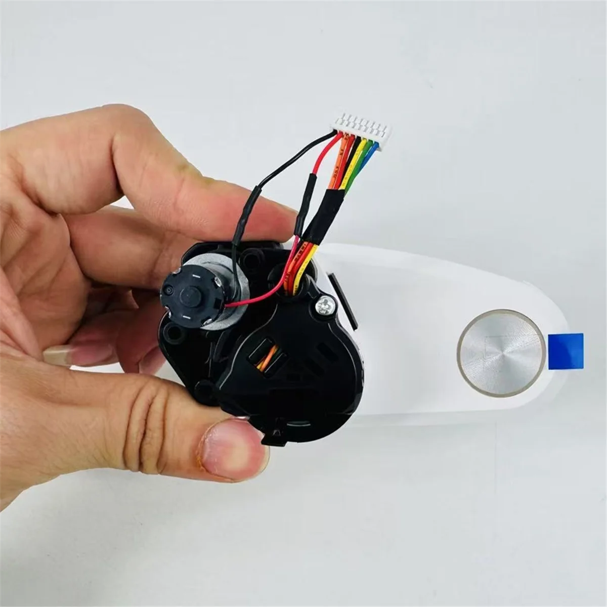 

Outer Swing Side Brush embly for Dreame X50/X50pro/X50 Ultra Complete/X50 Ultra/X50 Master Replacement Parts White