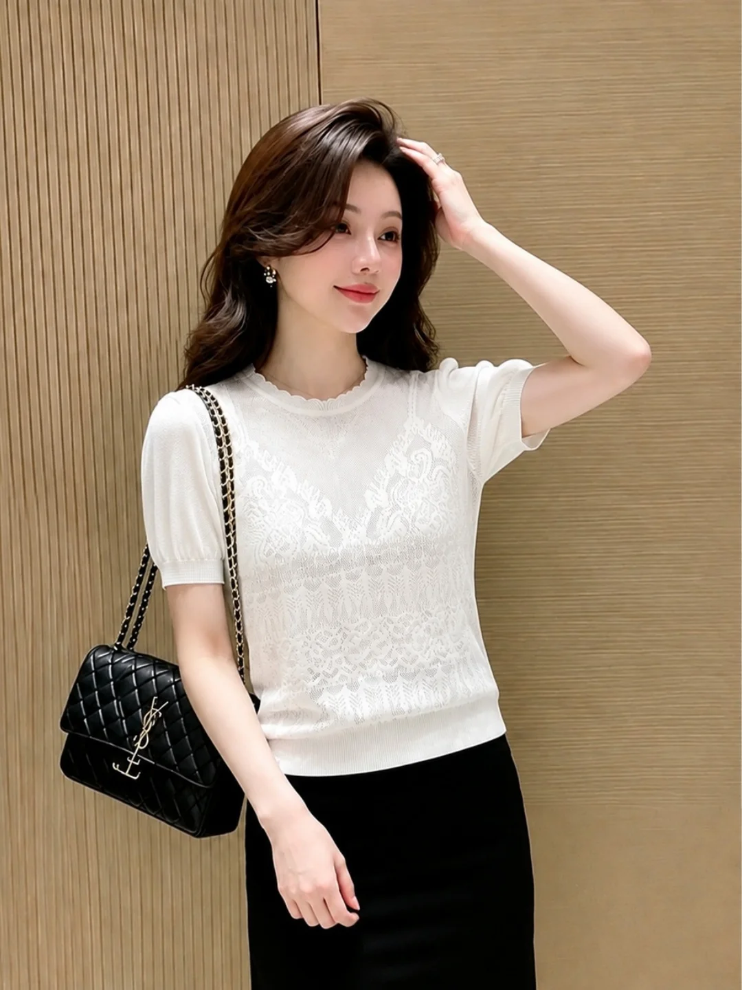 Summer Minimalist Short Sleeve Knitted Shirt Soft Comfortable round Neck Women's Fashion Age Reduction Design Sense Korean Style