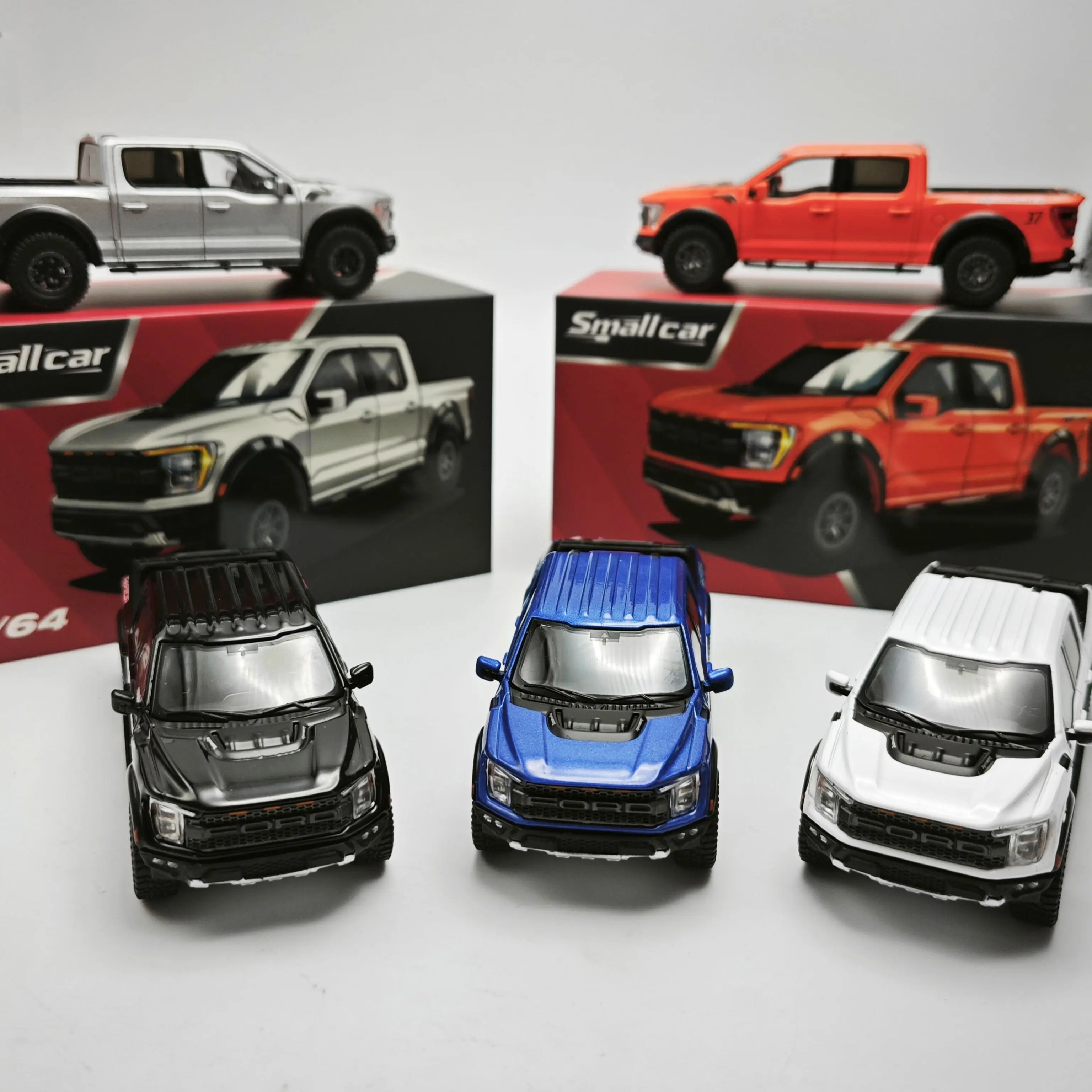 Smallcar 1:64 Raptor F-150 ممتص الصدمات الباب الخلفي قابل للفتح نموذج سيارة مصنوع من خليط معدني